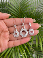 Diamond aura silver pendant set for women