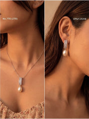 Velvet pearl silver pendant set for women