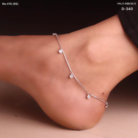 Sleek Minimal Stone Silver Payal for Women