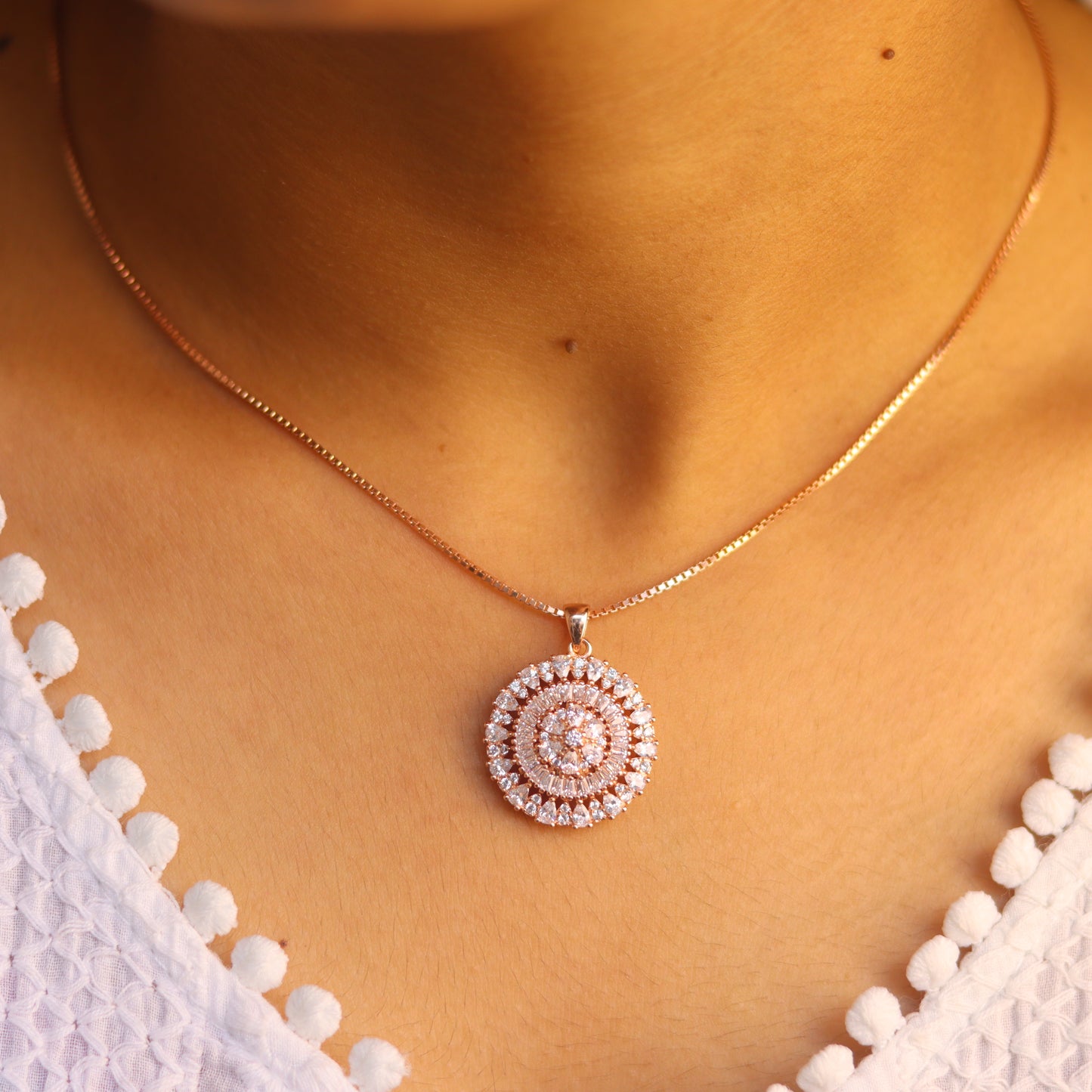 Flora Rose Gold Pendant Set