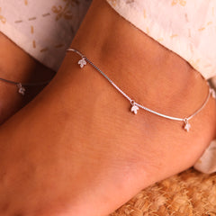 CharmLoop Silver Payal for Women