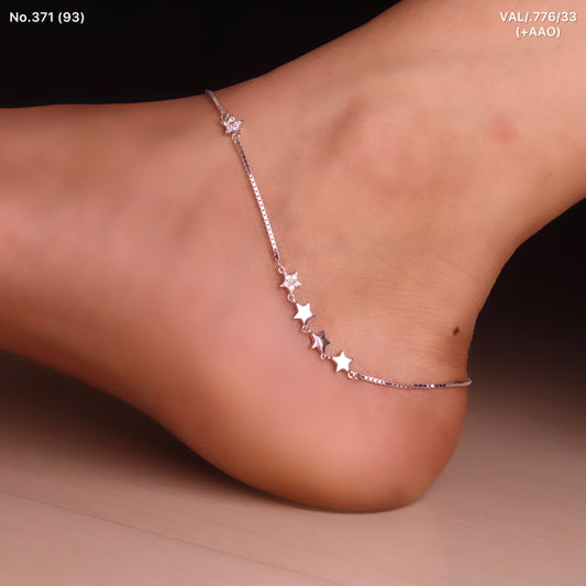 Sleek Star Charm Silver Payal for Women