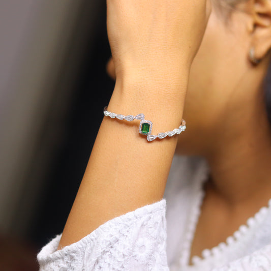 Blissful Pure Silver Women's Kada