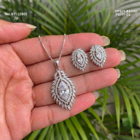 Riddhima silver pendant set for women