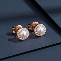 Dewy pearl silver stud