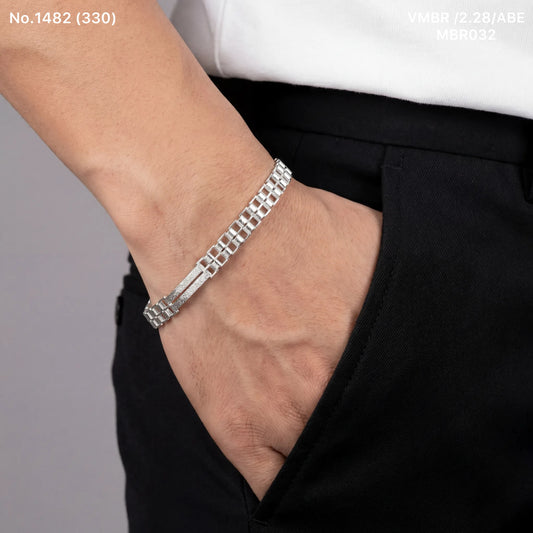 Silver command bracelet for men