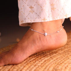 Silver Nayra Drop payal