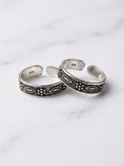 Moonshadow silver toerings for women