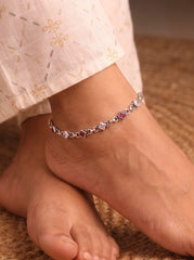 Royal motif silver heavy Payal for women