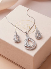 Tanisha silver pendant set for women