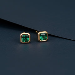 Evergreen stone silver stud