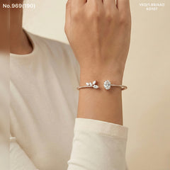 Nayra silver kada for women