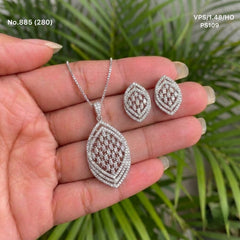 Ayushi silver pendant set for women