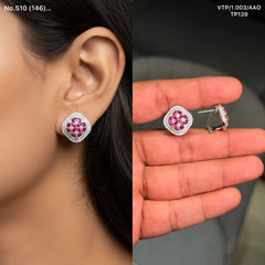 Meira Glow silver Stud