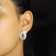 Vela Women's Silver Pendant Set