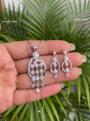 Diamond bloom silver pendant set for women