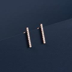 Minimal line silver stud