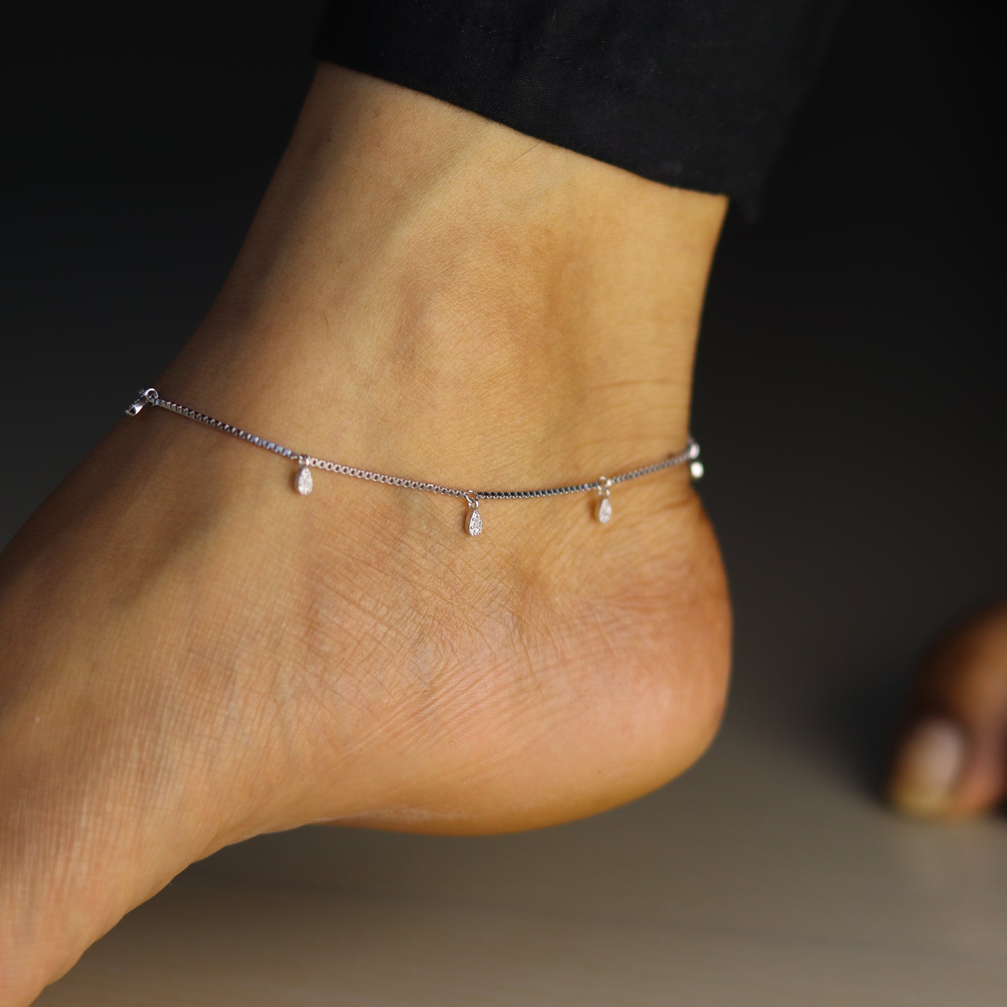 Silver Jewel Drop Payal