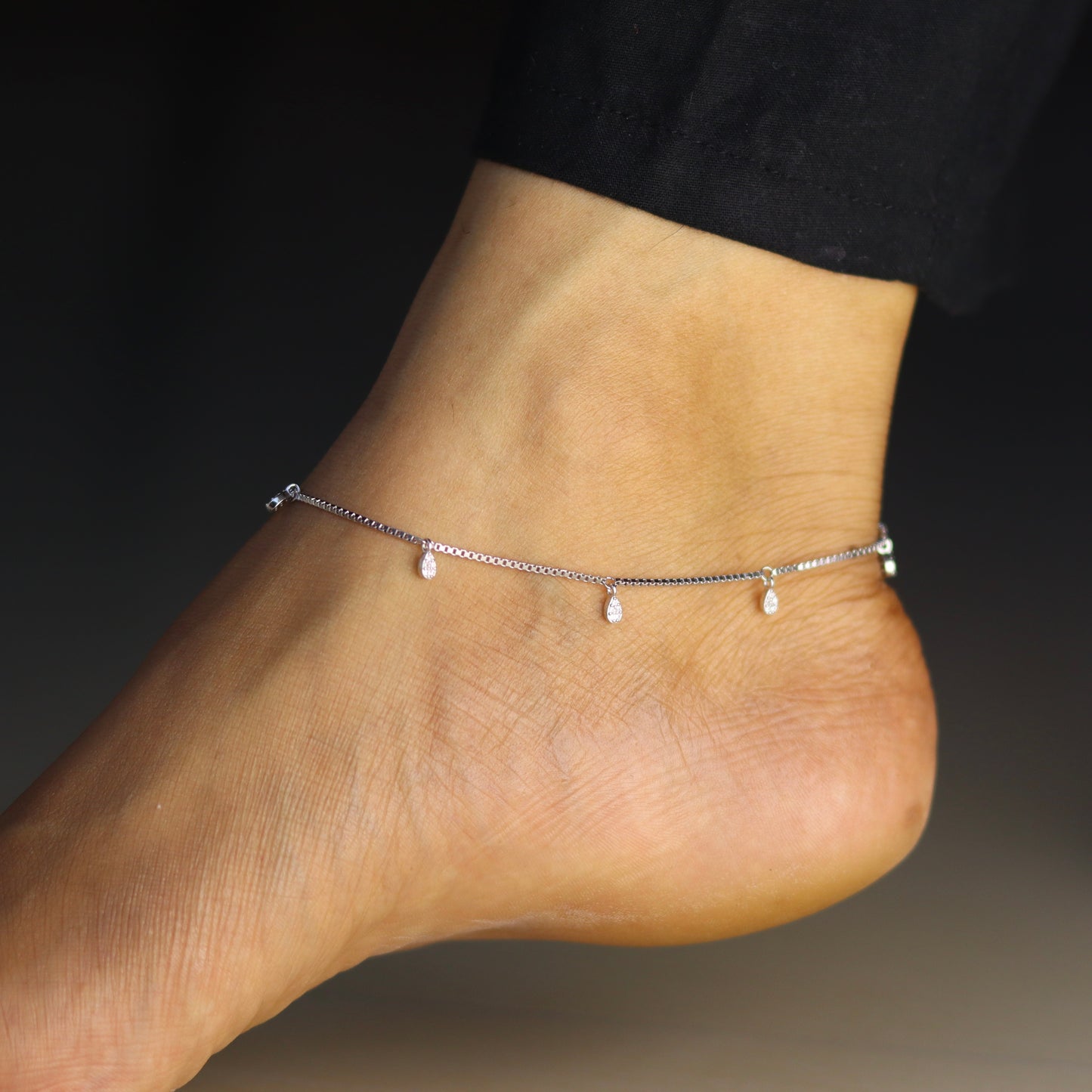 Silver Jewel Drop Payal