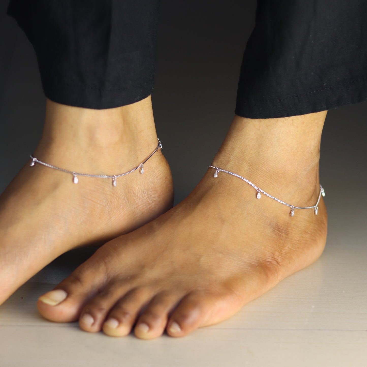 Silver Jewel Drop Payal