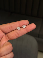 Dewy pearl silver stud