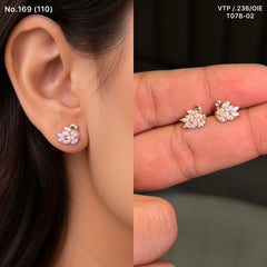 Swan lake silver stud