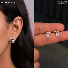 Drop gleam silver stud