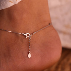 The Royal Leaf Diamond Chain Payal