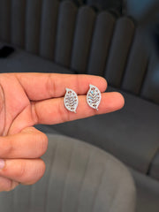 Leaves shine silver stud