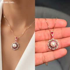 Pearl petal charm silver chain pendant