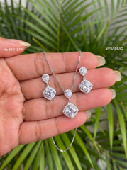 Moonlisse silver pendant set for women