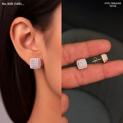 Mira Gleam silver Stud
