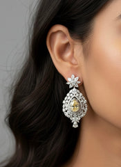 Marigold elegance silver earrings
