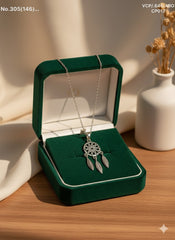 Leafy grace silver chain pendant