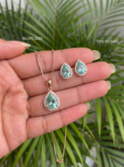Regal green elegance silver pendant set for women