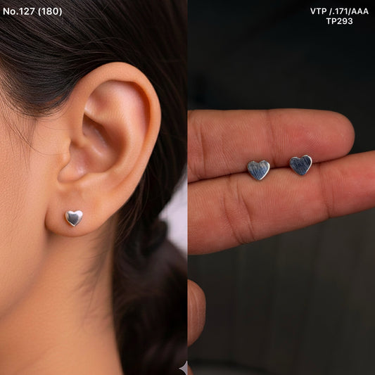 Neo heart silver stud