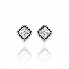 Heritage block silver stud