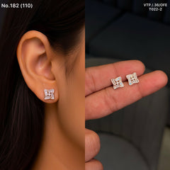 Ritu spark silver stud