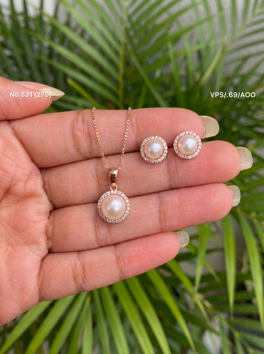 Pearluxe silver pendant set for women