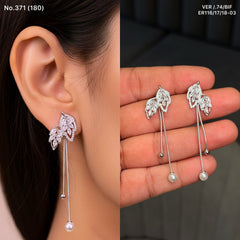 Celestial leaves shine silver earrings