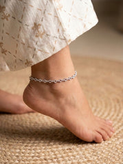 Ornate Silver Pattern Payal for Women