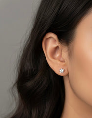 Aashi beam silver stud