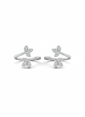 Royale trileaf silver toerings for women