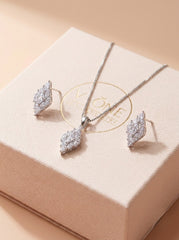 Twinkling grace silver pendant set for women