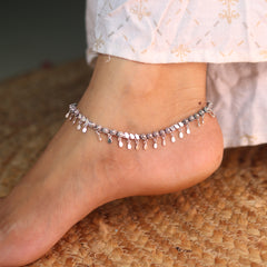 Elegant Flower Charm Heavy Silver Payal