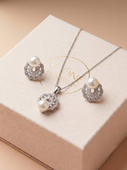 Diamond Pearl elegance silver pendant set for women