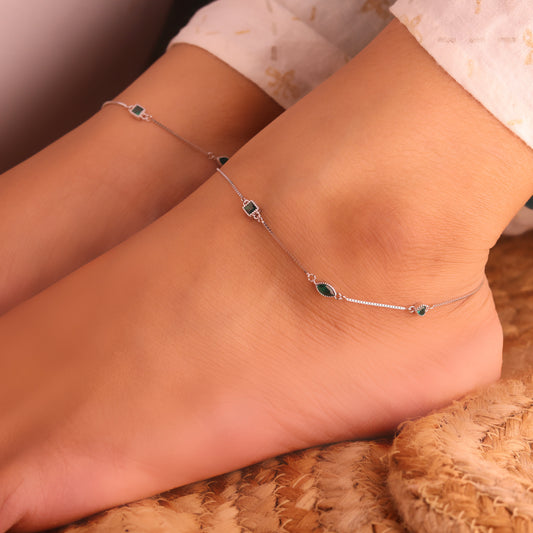 Kashvi green silver Payal for women