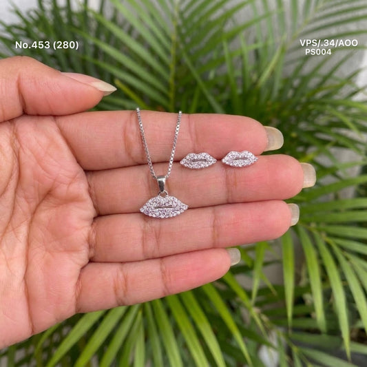 Rushika silver pendant set for women