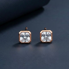 Nyka glow silver stud