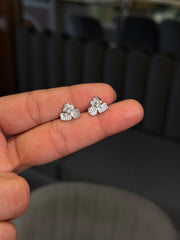 Samira gleam silver stud